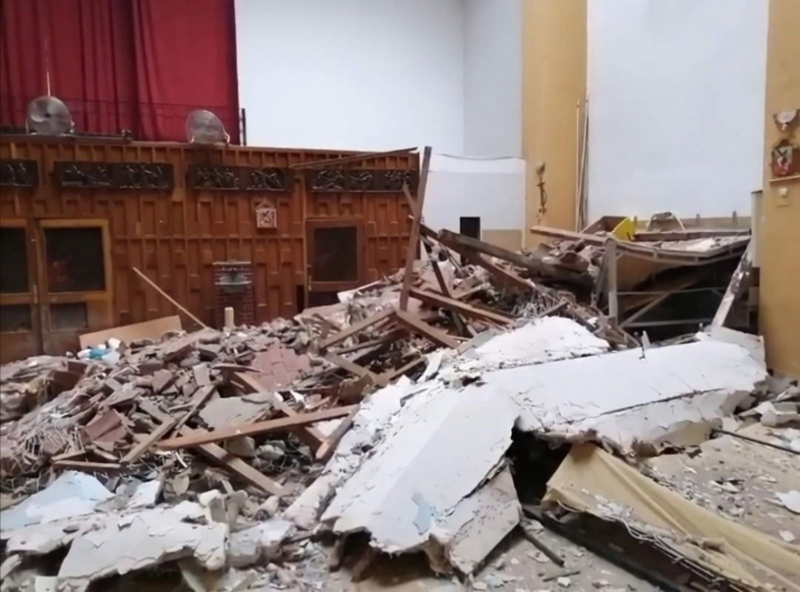 9700_8478_encrucijada