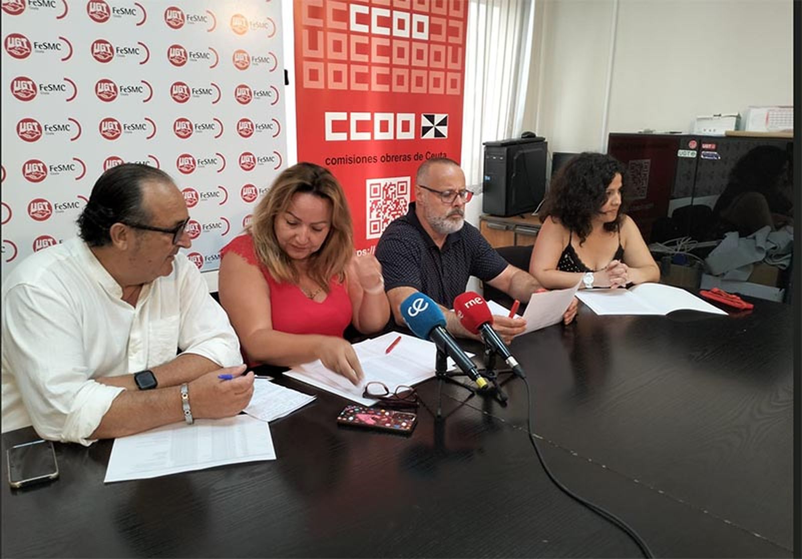 Los sindicalistas de UGT y CCOO, en la rueda de prensa en la que avanzaron las movilizaciones/FOTO EL PUEBLO