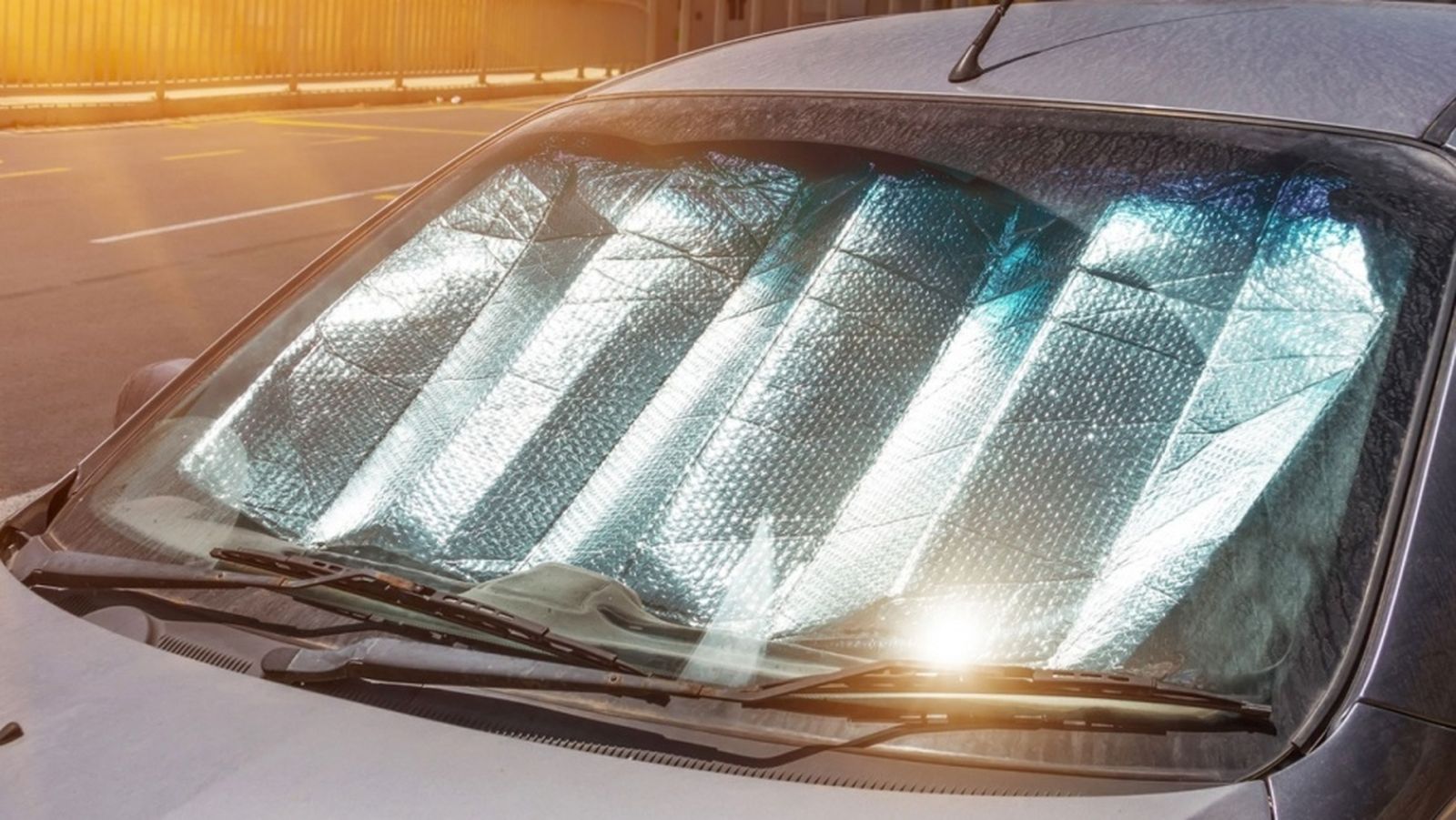 3264_multas-dgt-parasol-200-euros