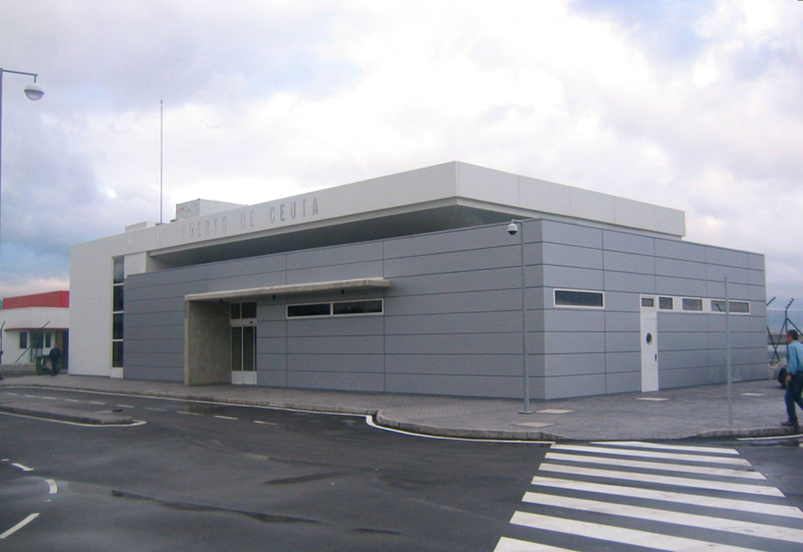 8367_3450_2492_helipuerto-de-ceuta-1