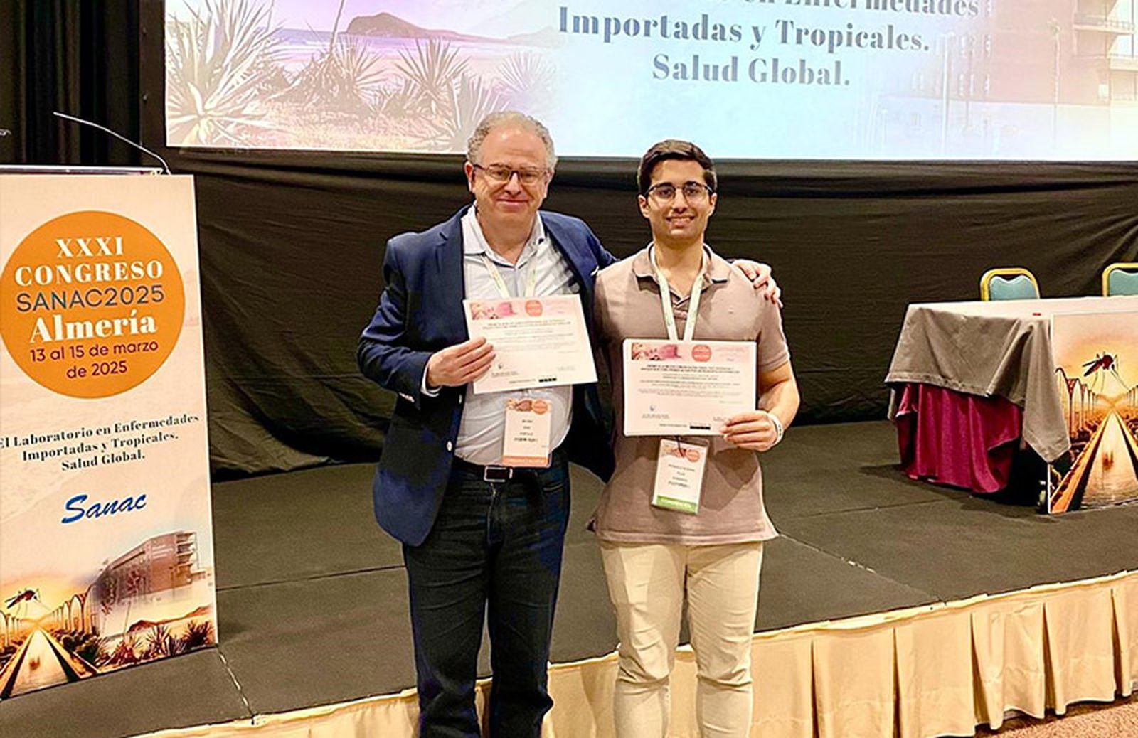 El doctor Díaz Portillo, en el congreso de Almería/FOTO EL PUEBLO