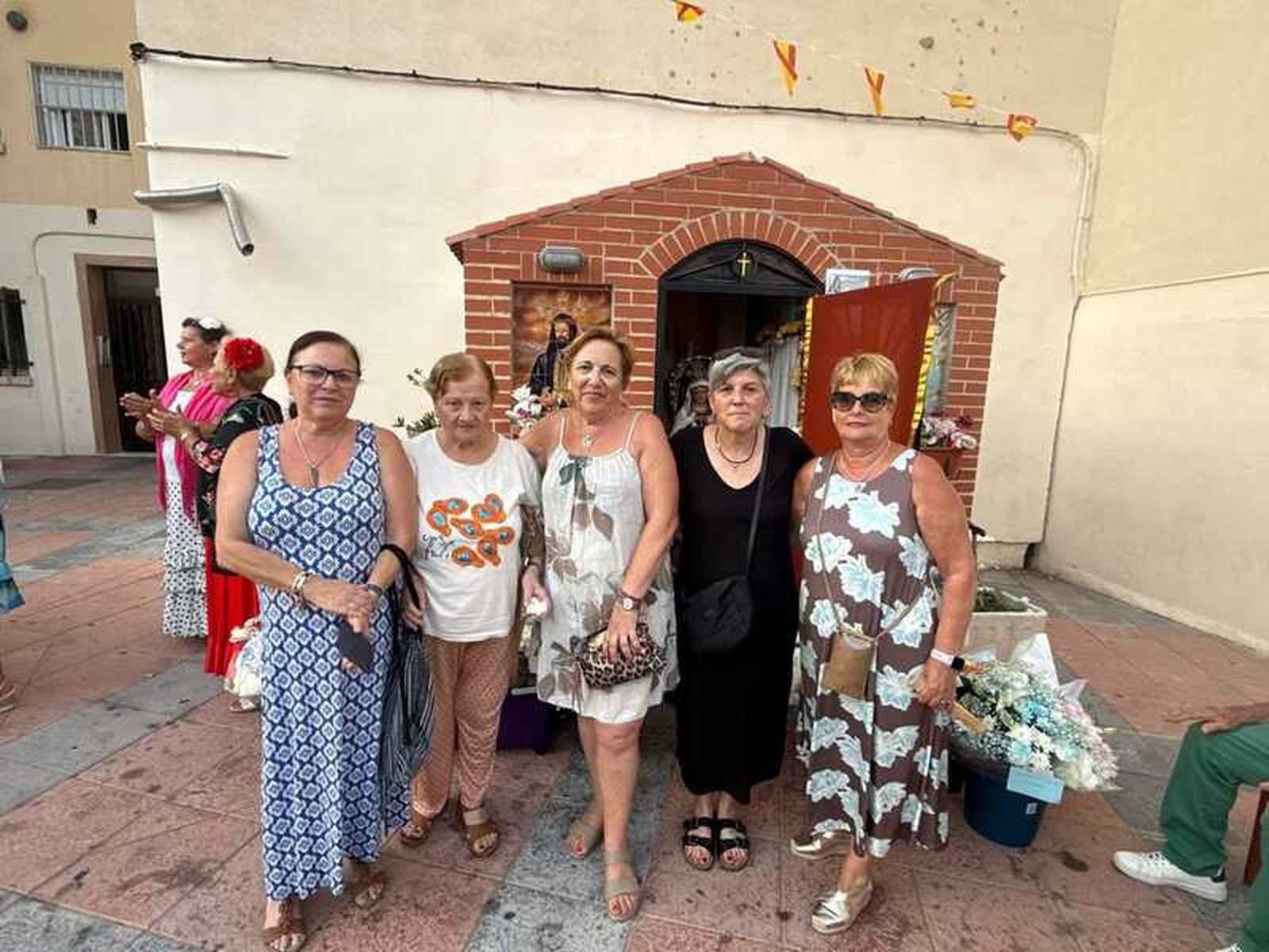 1644_ofrenda-virgen-carmen-poligono-ceuta-8