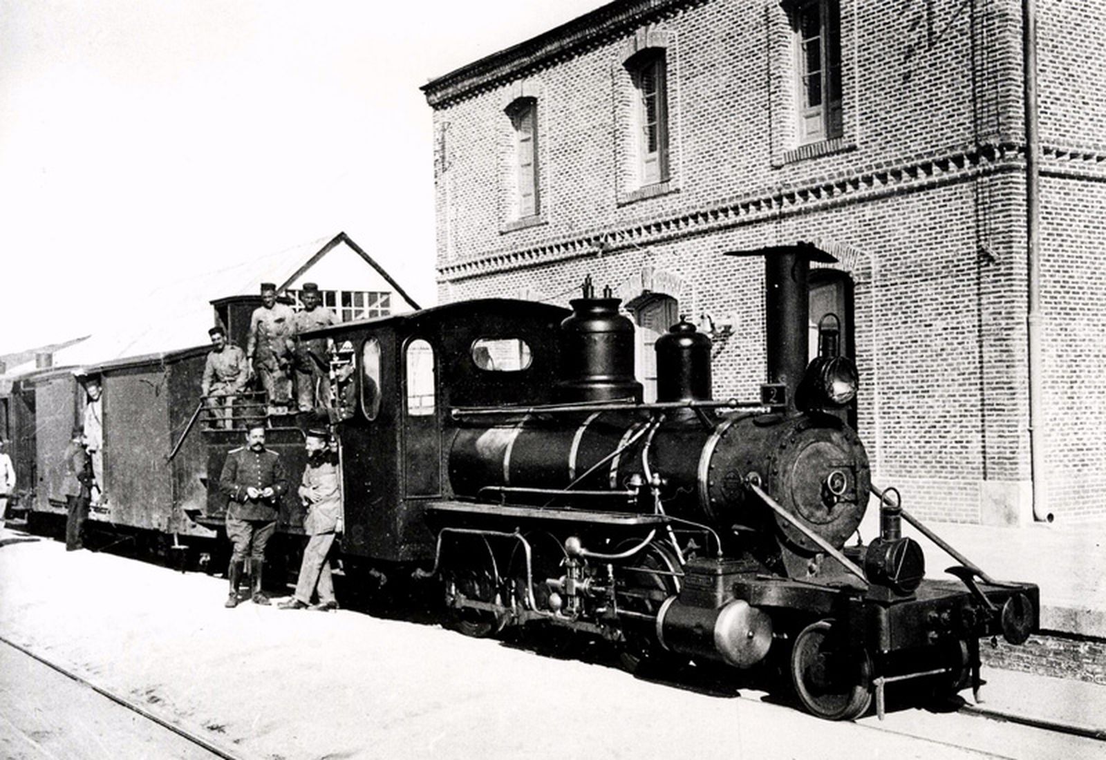 Maniobras en estación Carabanchel 1916. / ARCHIVO IHCM