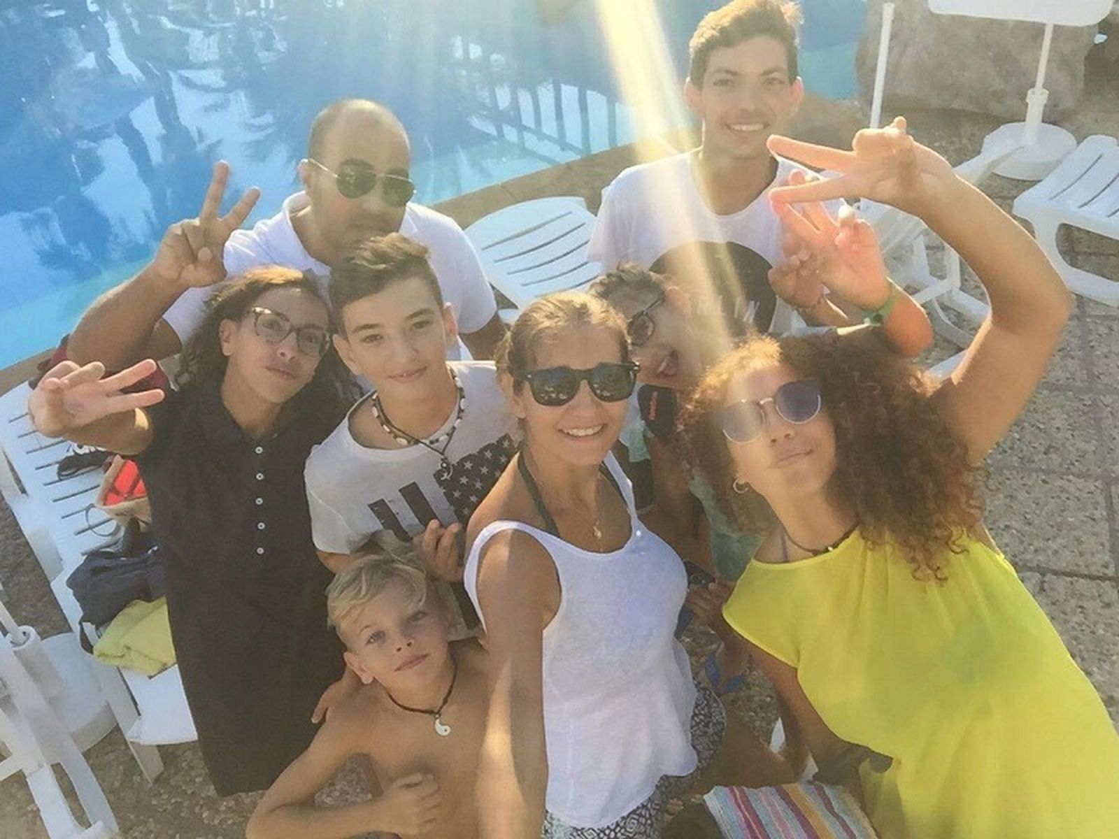 9631_e673f498-6375-41b2-bacd-35206f71212a