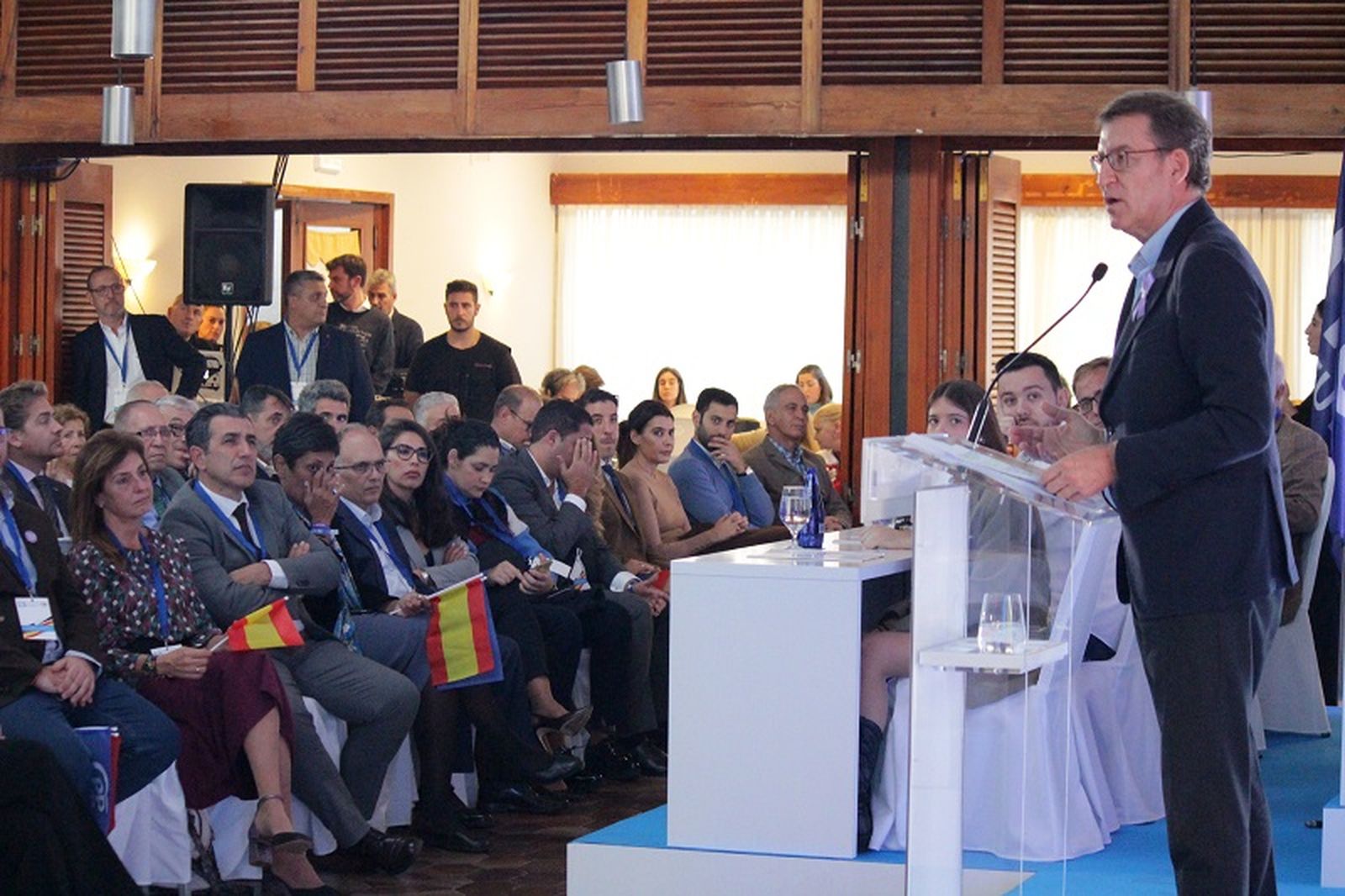 Núñez Feijóo, en el último Congreso Regional del PP ceutí / Archivo