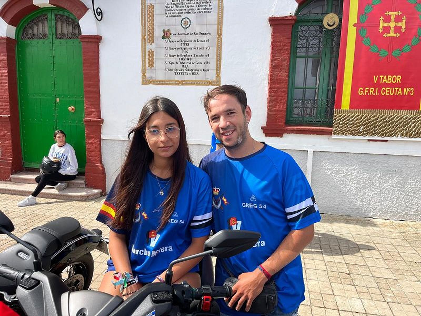 Sara y Fran, dos moteros apasionados./ FOTO NICOL'S