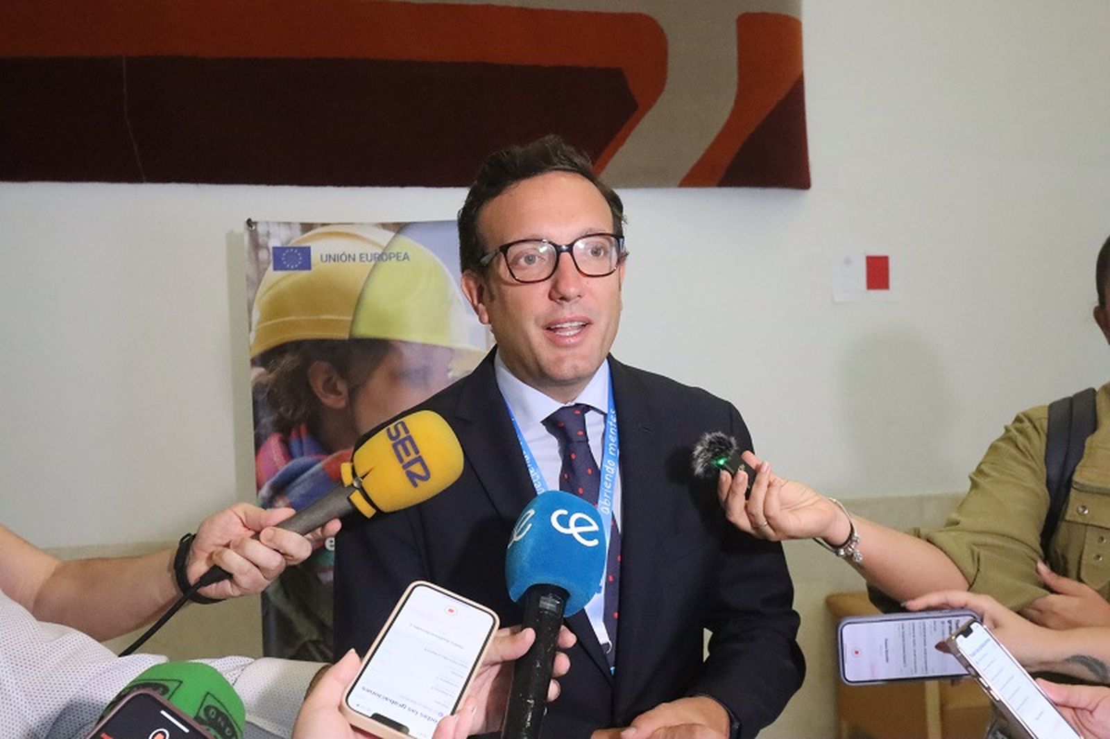 Alfonso Gentil en su declaración a los medios de comunicación./ FOTO REDUAN