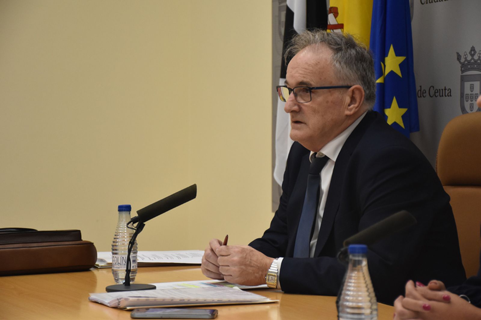 El director territorial del INGESA, Jesús Lopera, durante la rueda de prensa por la campaña de vacunación 2024. / FOTO G.S.