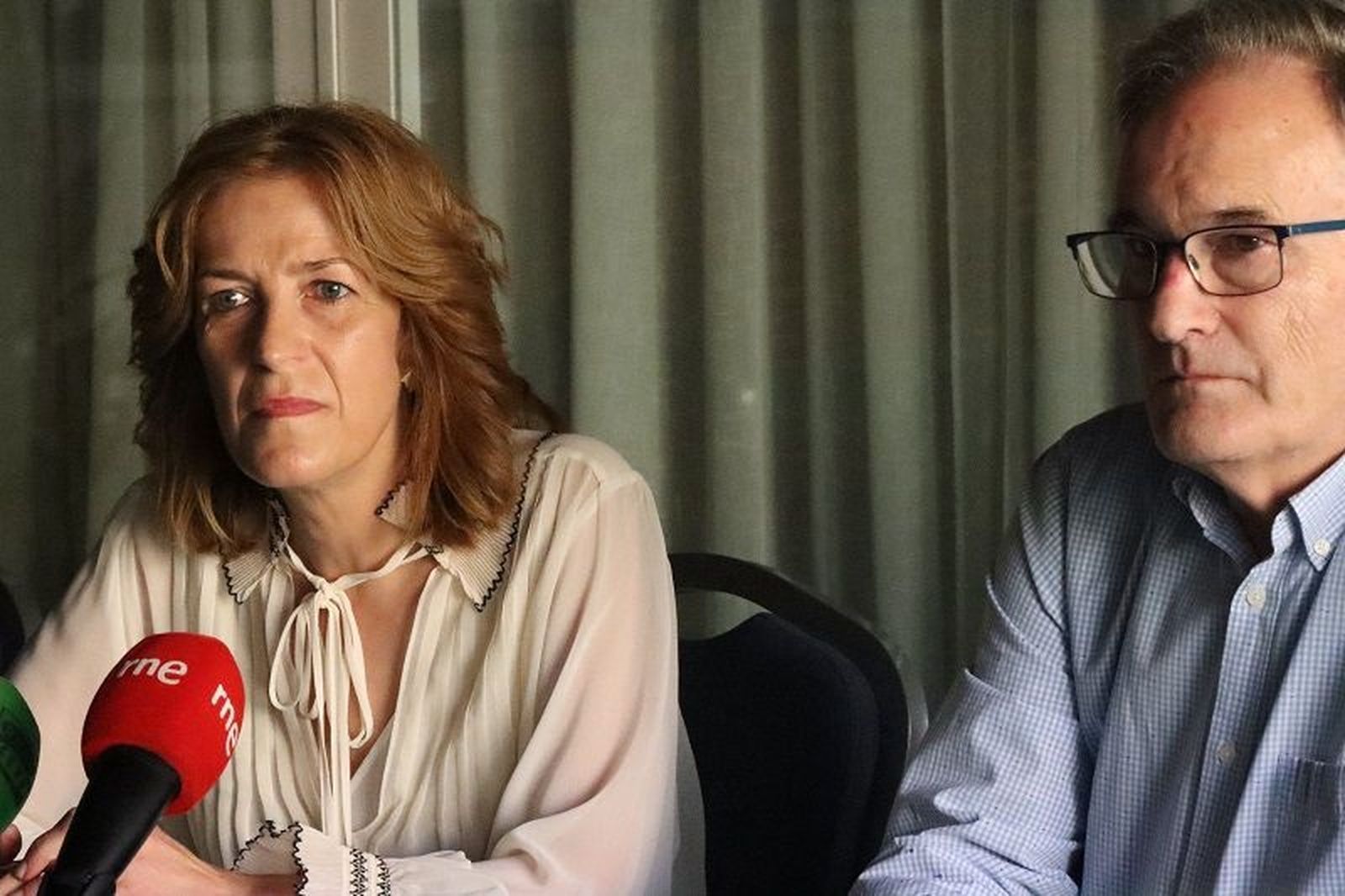 La directora general del INGESA, Isabel Muñoz, junto al director territorial Jesús Lopera. / FOTO REDUAN