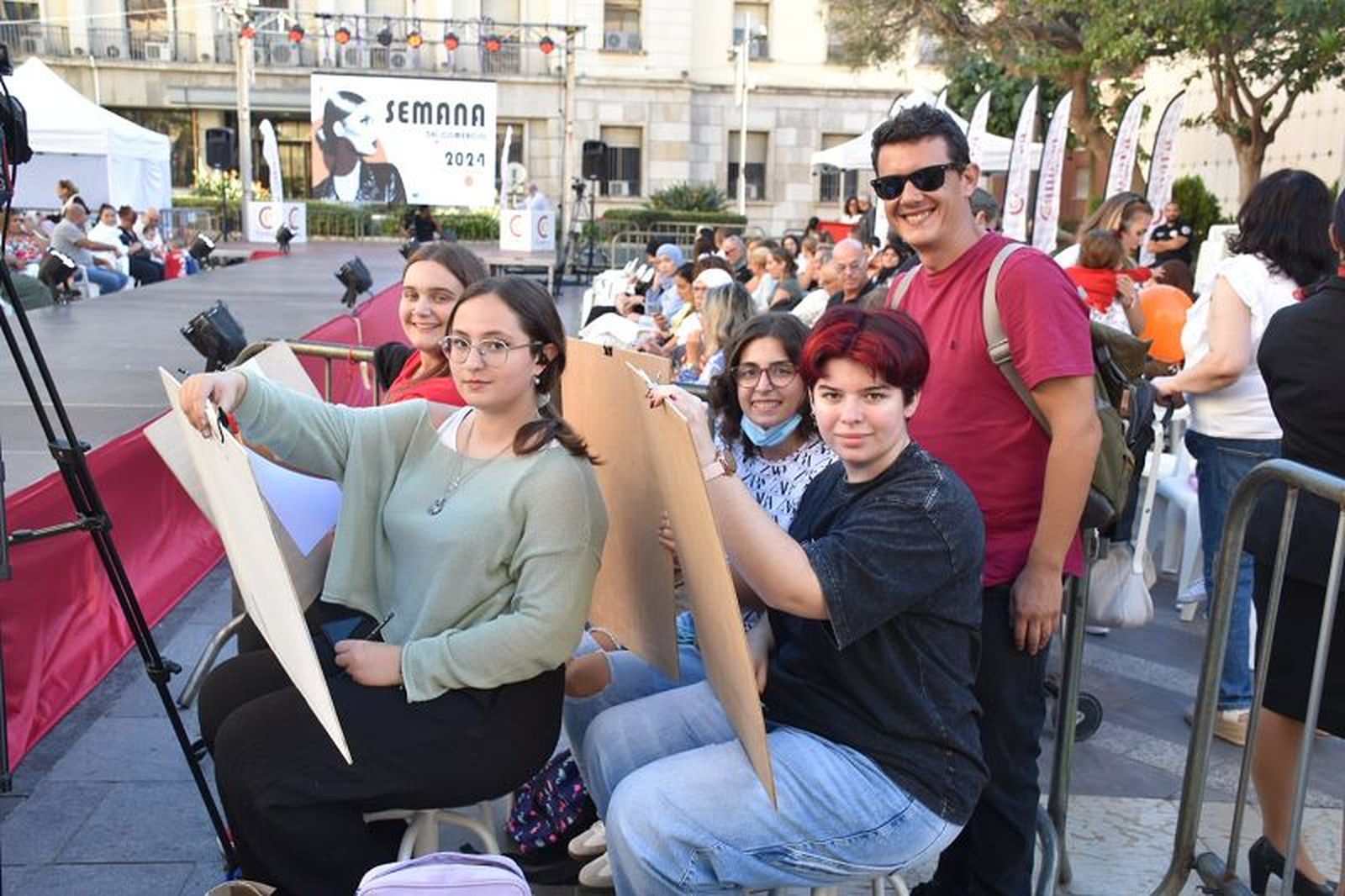 El evento contó con la participación de los Alumnos de la Escuela de Arte. / FOTO NICOL’S.