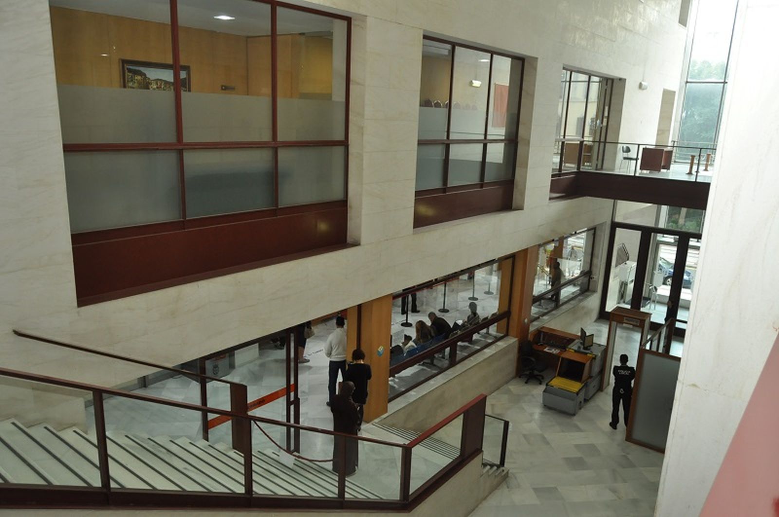 El interior del Ayuntamiento de Ceuta. / FOTO REDUAN