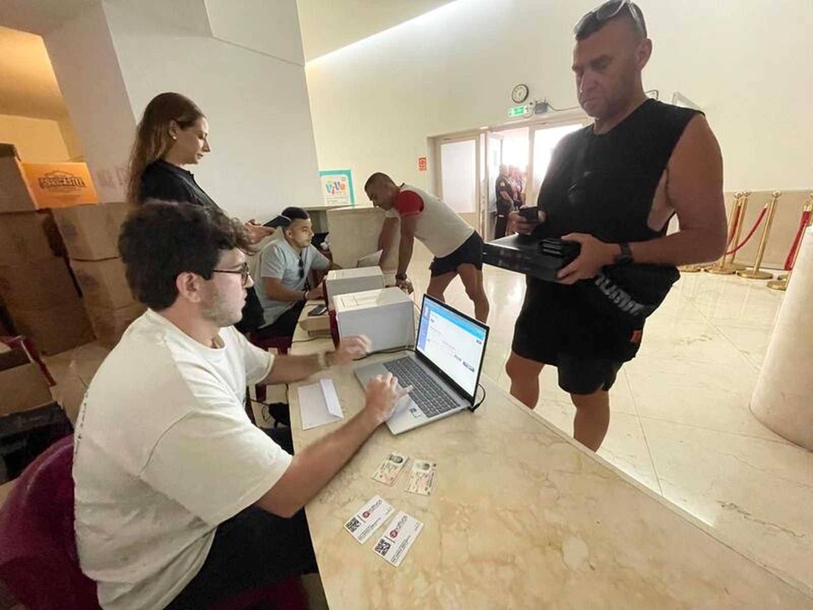 1770_190f0f1d-dcd5-42c0-b14c-d0a6fd67d751