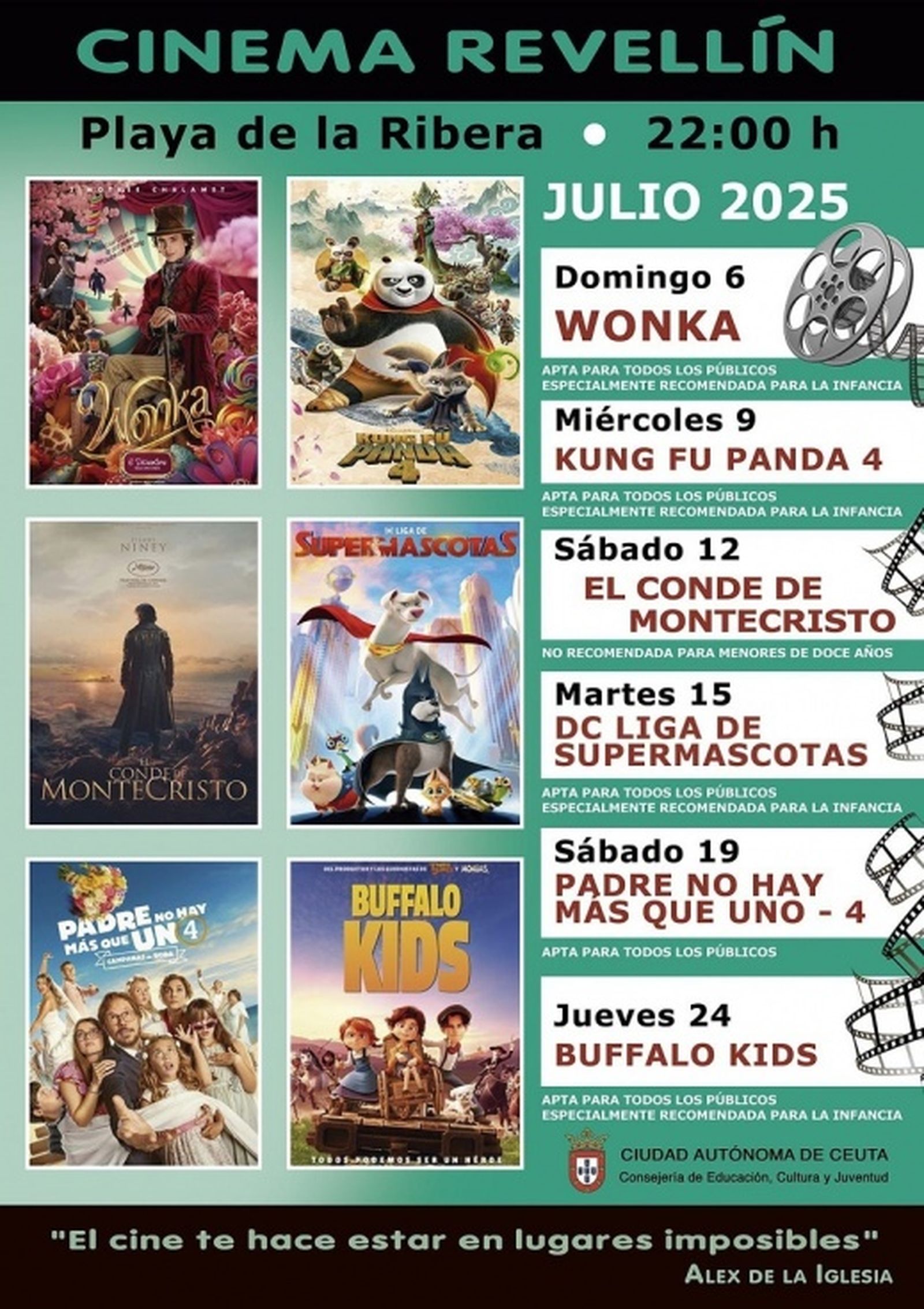 Cartel con la programación del cine de verano. / FOTO CEDIDA