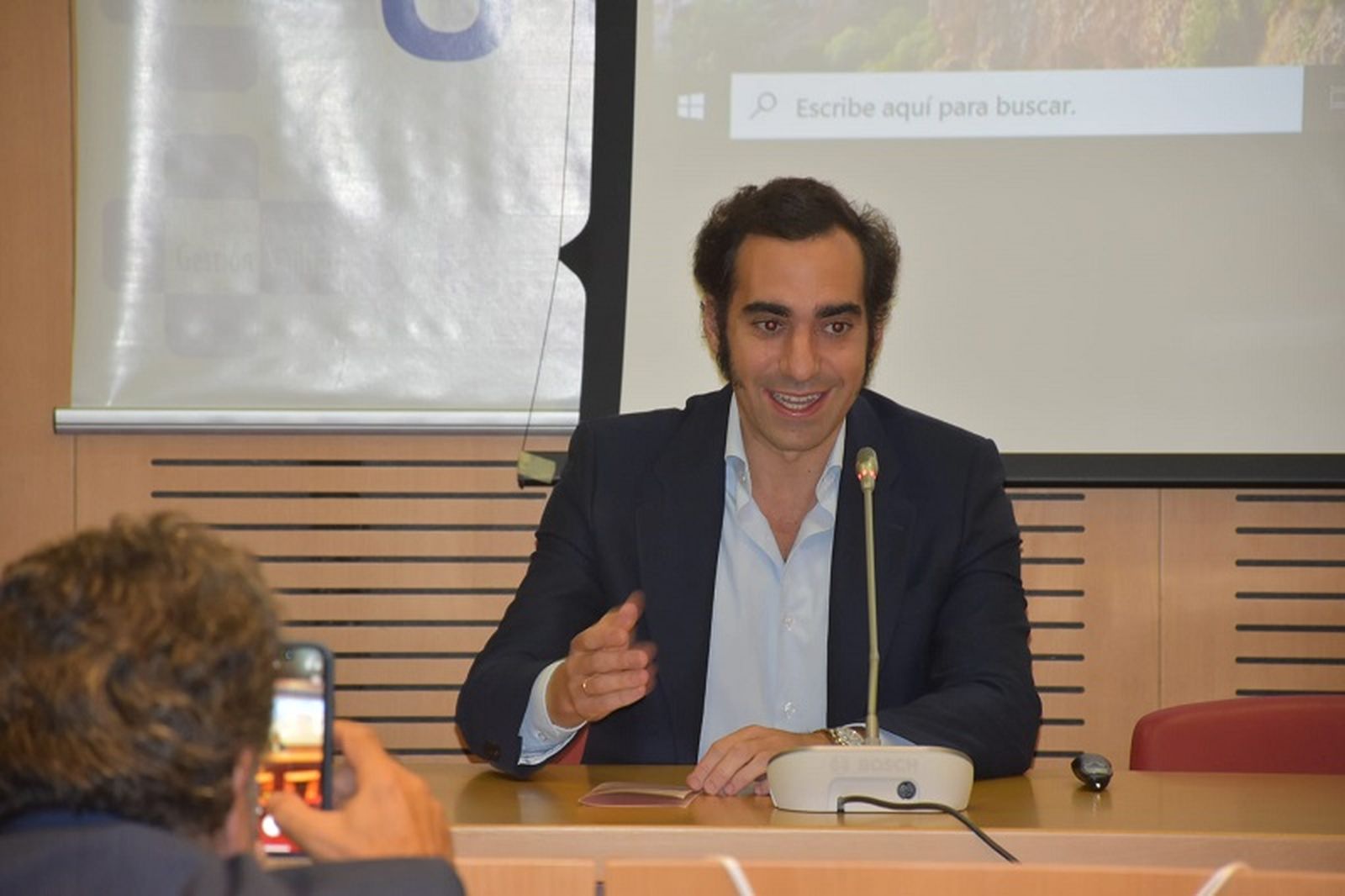 El ginecólogo del Hospital Quirón de Málaga Rodrigo Orozco. / FOTO NICOL´S