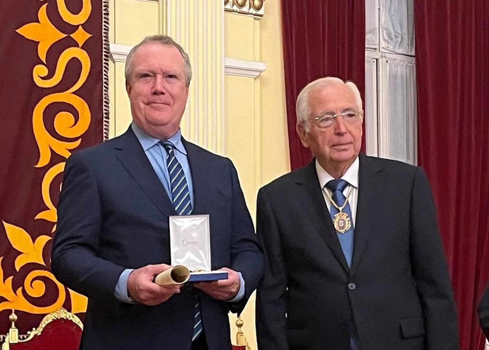 Carlos Echeverría, director del Observatorio de Ceuta y Melilla y Juan José Imbroda, presidente de Melilla |  FOTO CEDIDA