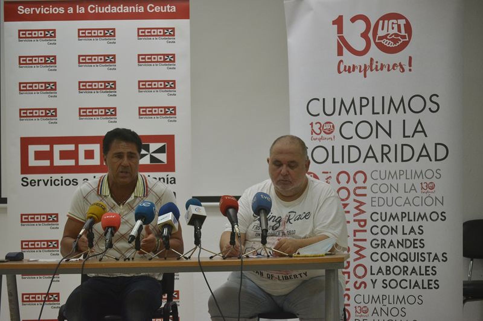 José López (CCOO) y Antonio Ramírez (UGT). / FOTO NICOL'S