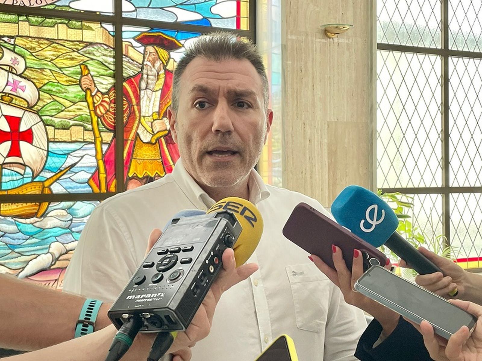 El director del área de Fomento de la Delegación del Gobierno, Diego Martínez, este lunes. / FOTO REDUAN