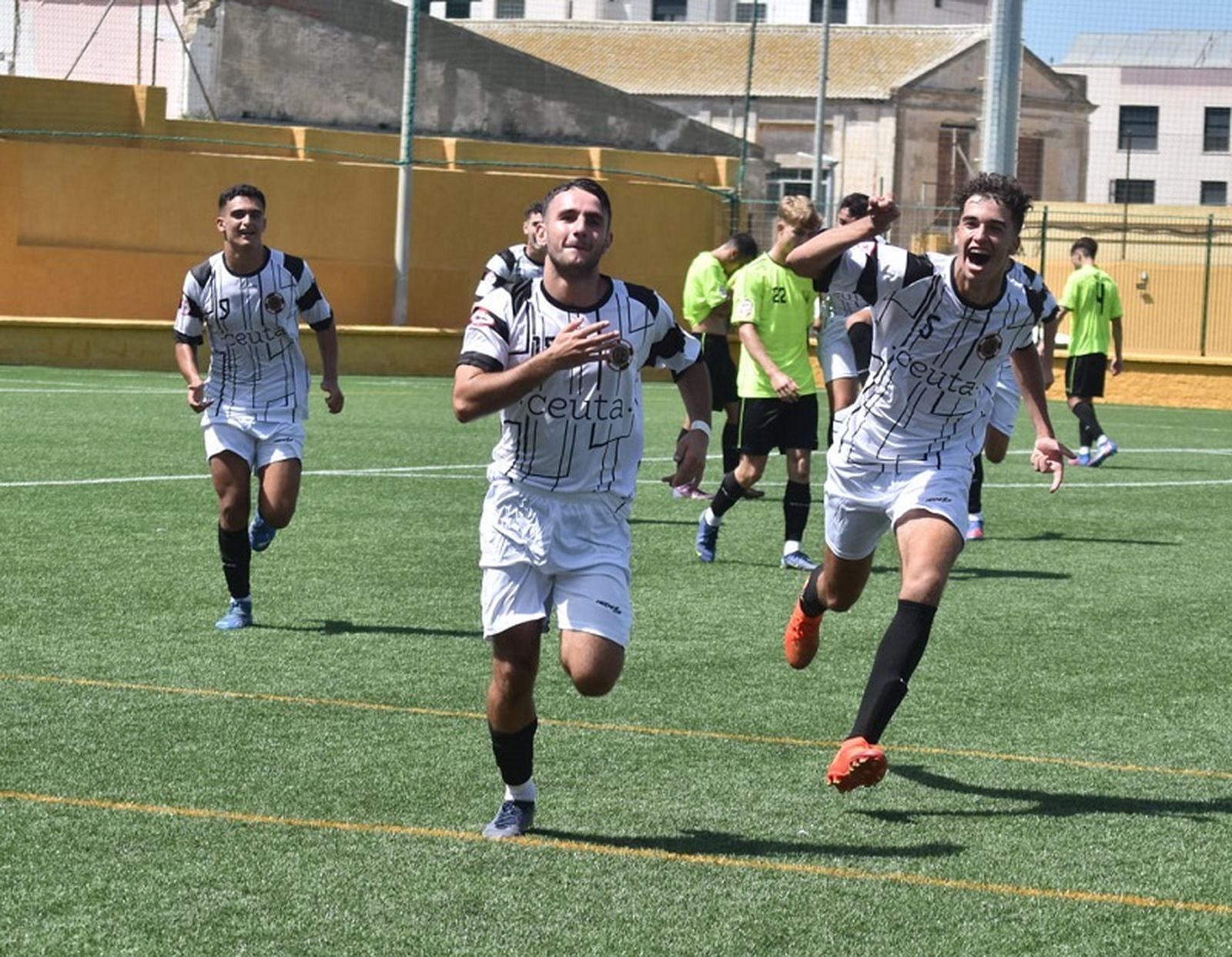 Los ceutíes intentarán sumar ante un rival de la zona alta de la tabla. / FOTO NICOL’S