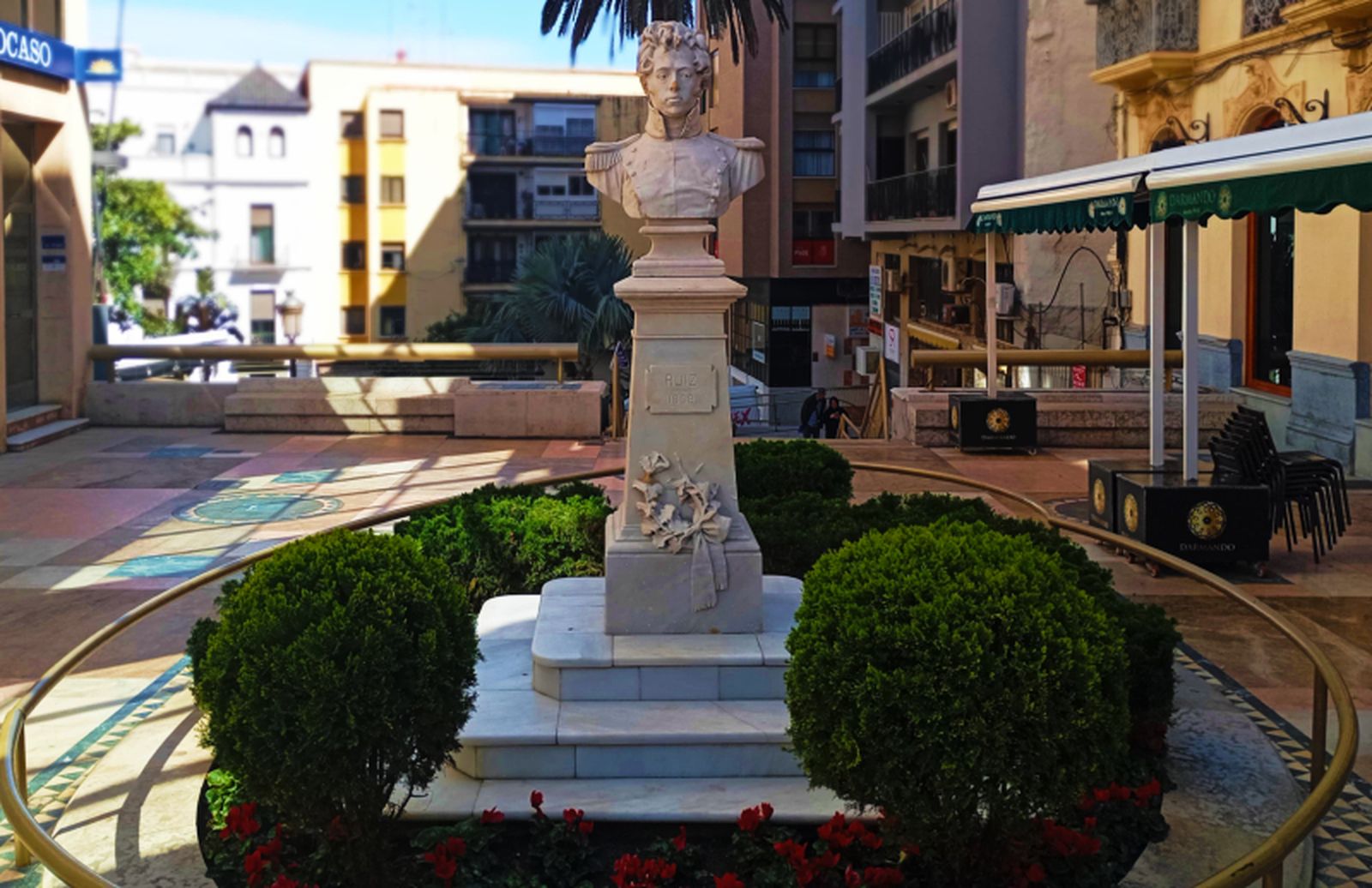 Busto de Ruiz de Mendoza / Juanjo Coronado