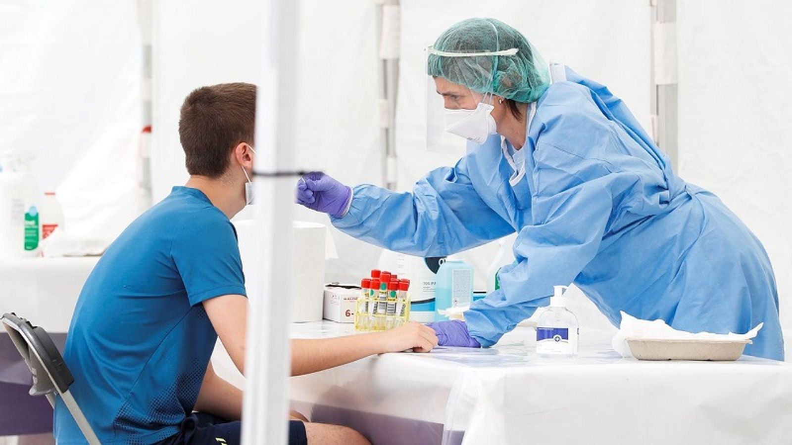 6435_gl3p45f2_195035