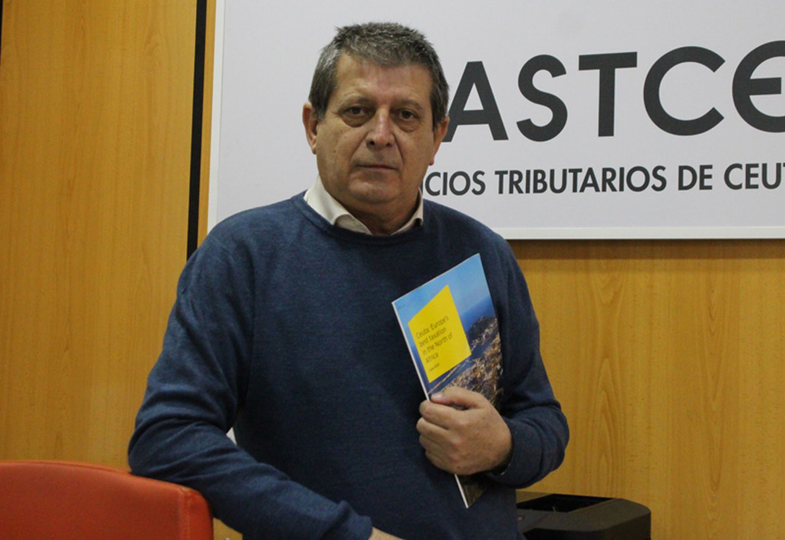 Enrique Reyes, director gerente de Servicios Tributarios de Ceuta. / FOTO EL PUEBLO