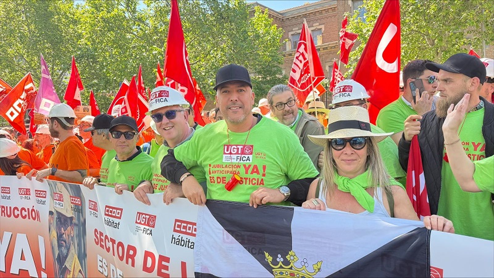Movilización frente al Ministerio. / FOTO CEDIDA