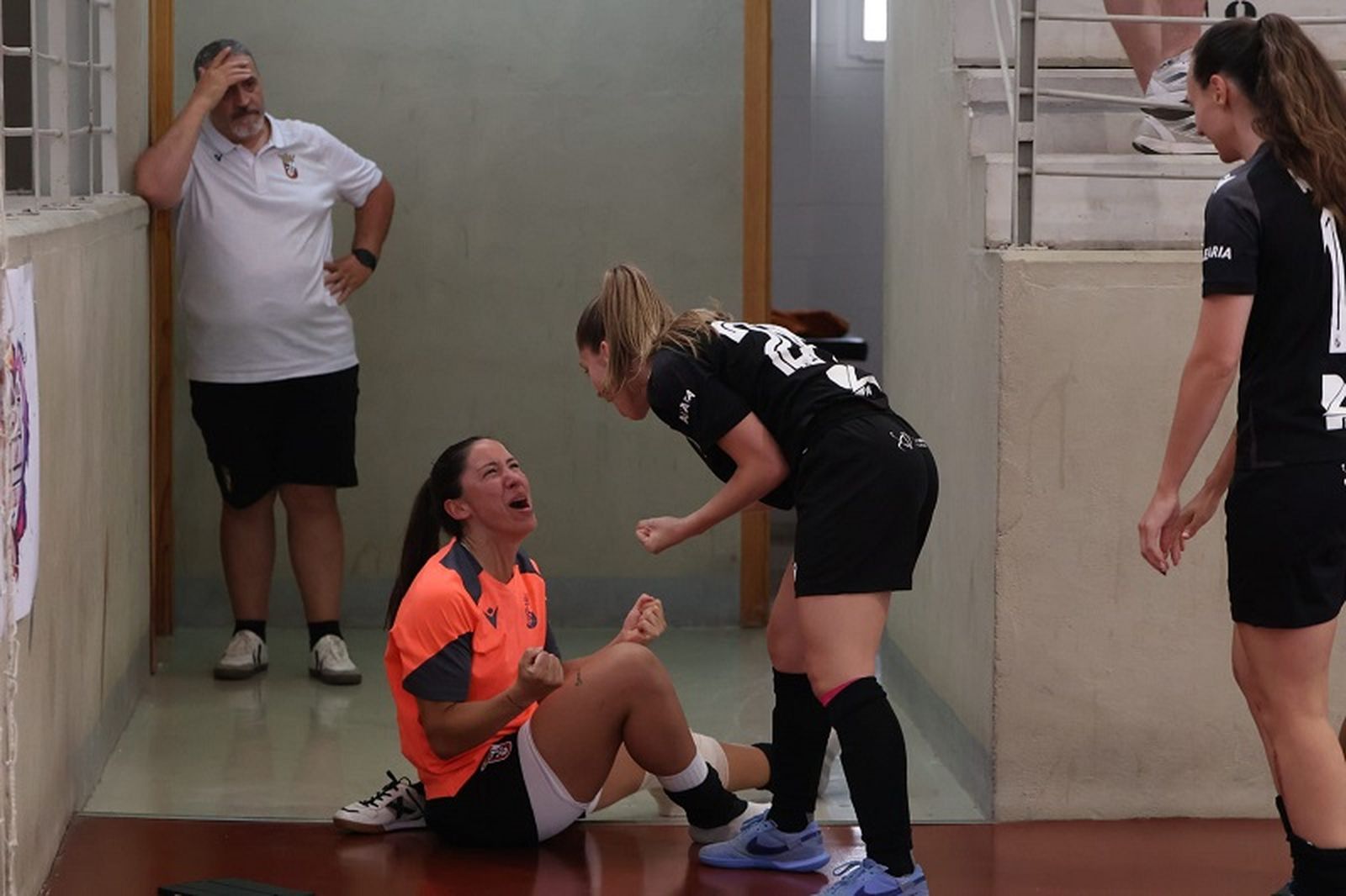 6061_63f1b2f6-def5-408e-905f-0e1e204b1546