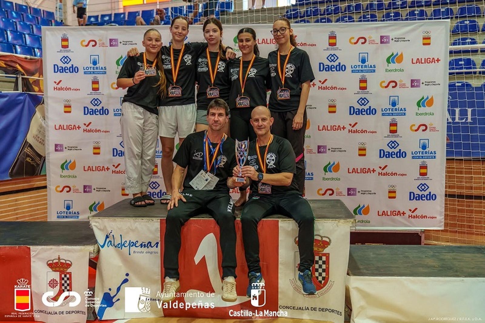 8646_33fe2a9f-2d40-4a13-a3ee-9d7fb2424da8