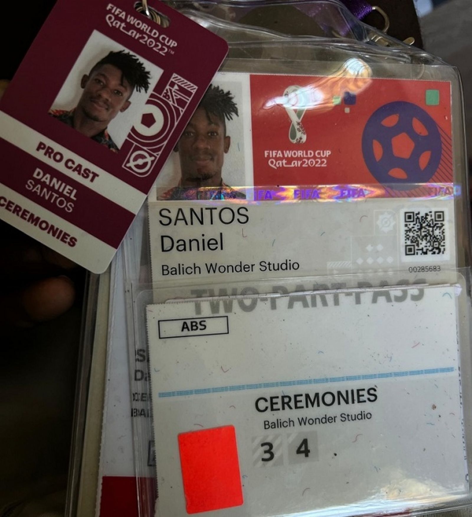 Acreditaciones de Daniel Oliveira para la ceremonia de apertura del Mundial de Qatar de 2022. / FOTO CEDIDA