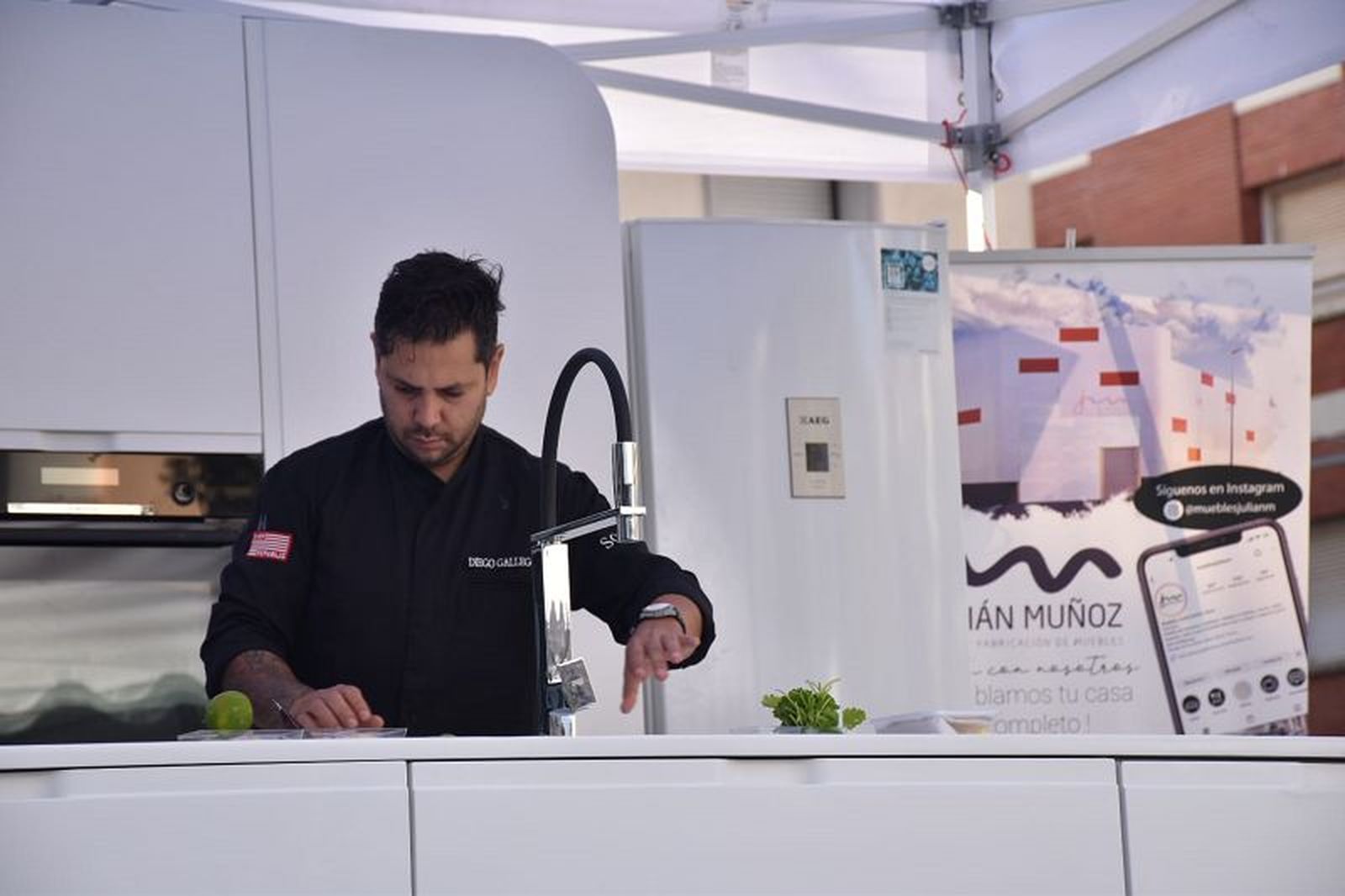 Diego Gallegos durante la segunda jornada de la II Semana Gastronómica Sostenible./ FOTO NICOL'S