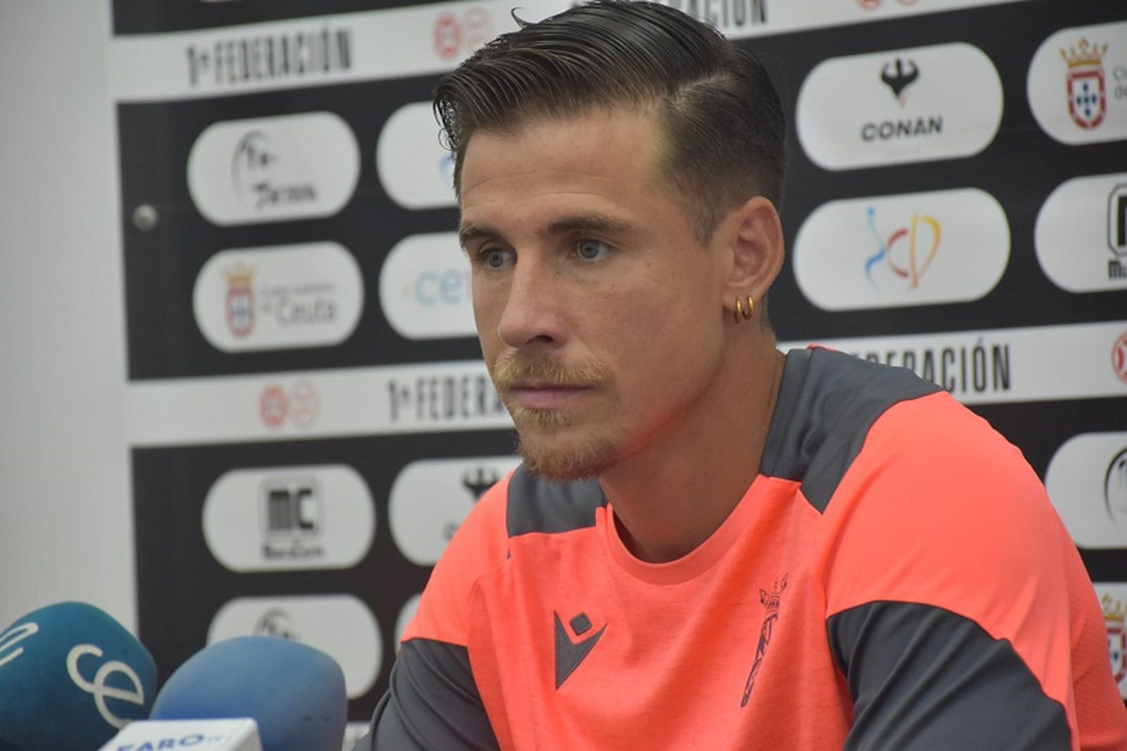 8557_4389_webdani-aquino