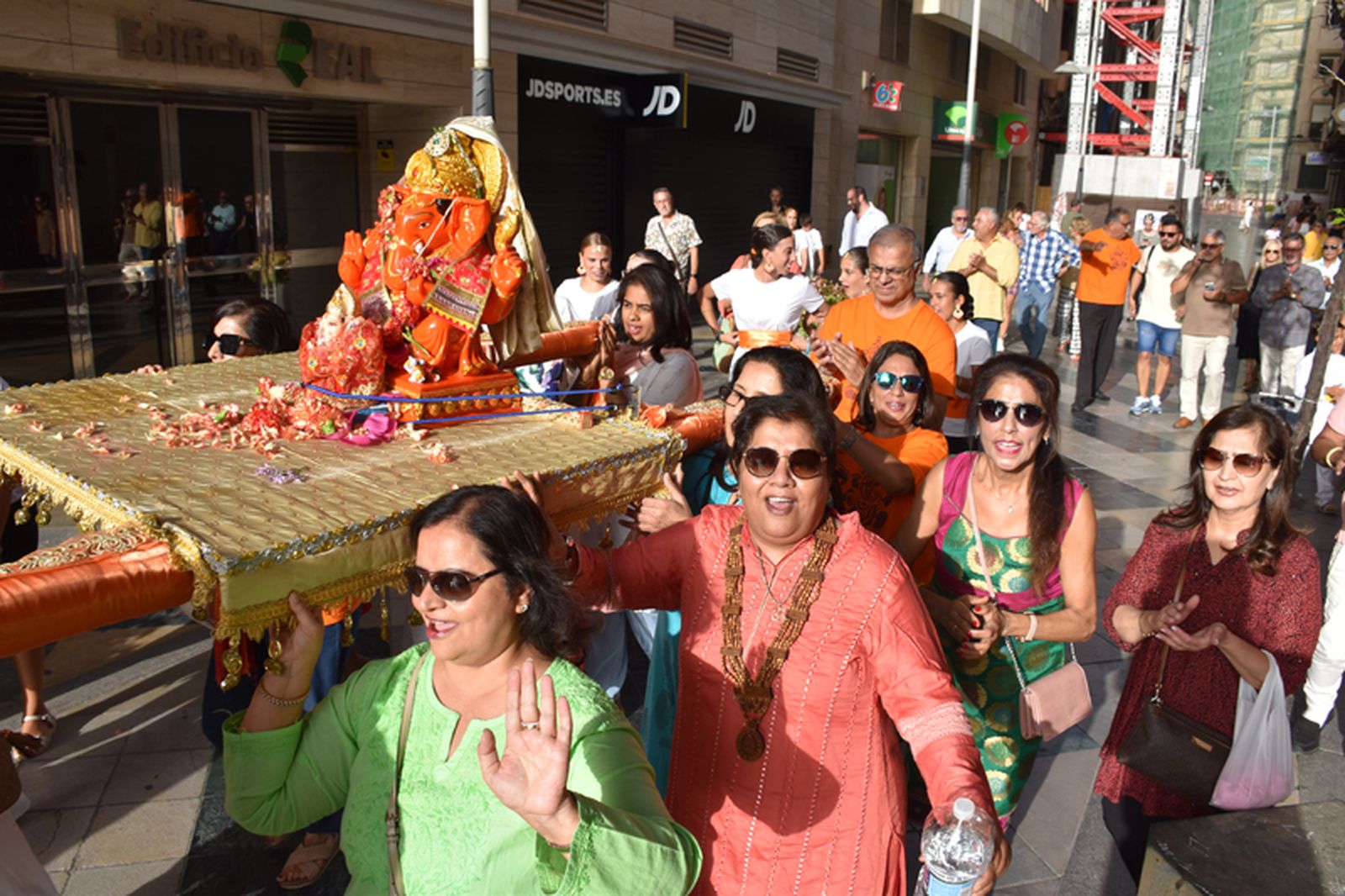 Procesión Ganesh | FOTO NICOLS