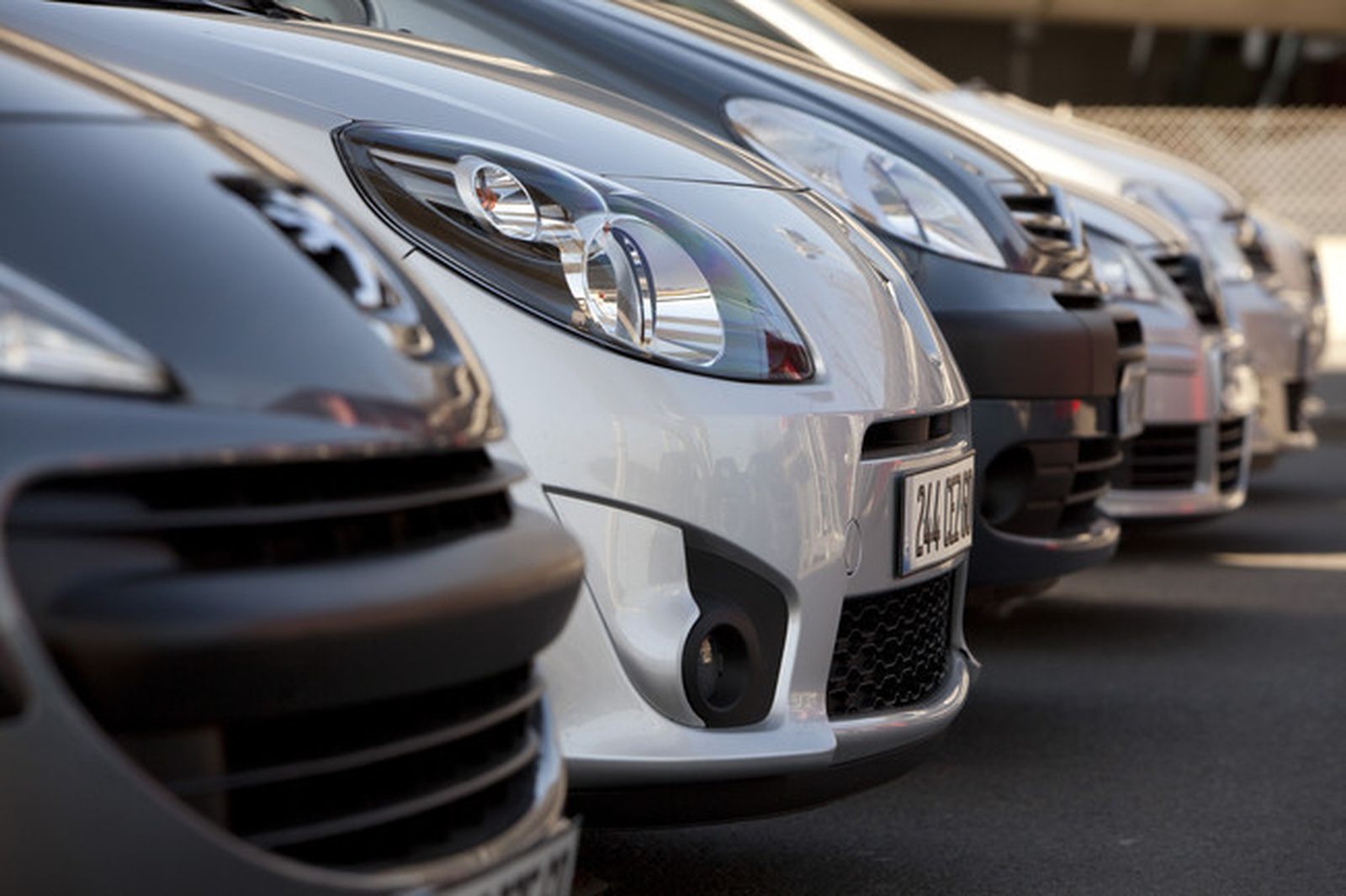 Imágenes recurso de turismos en venta. / FOTO EP