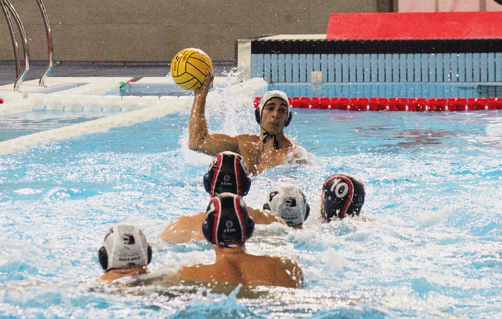 Los ceutíes vienen de perder en su estreno en casa ante el CN Mataró. / FOTO REDUAN