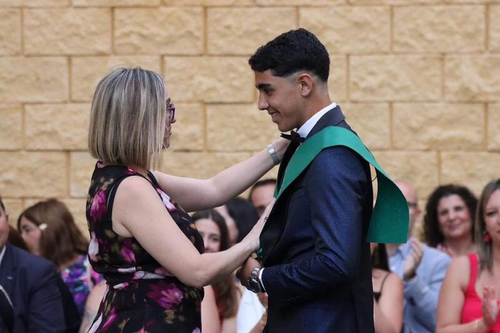 8900_whatsapp-image-2025-06-11-at-2216104_19_11zon