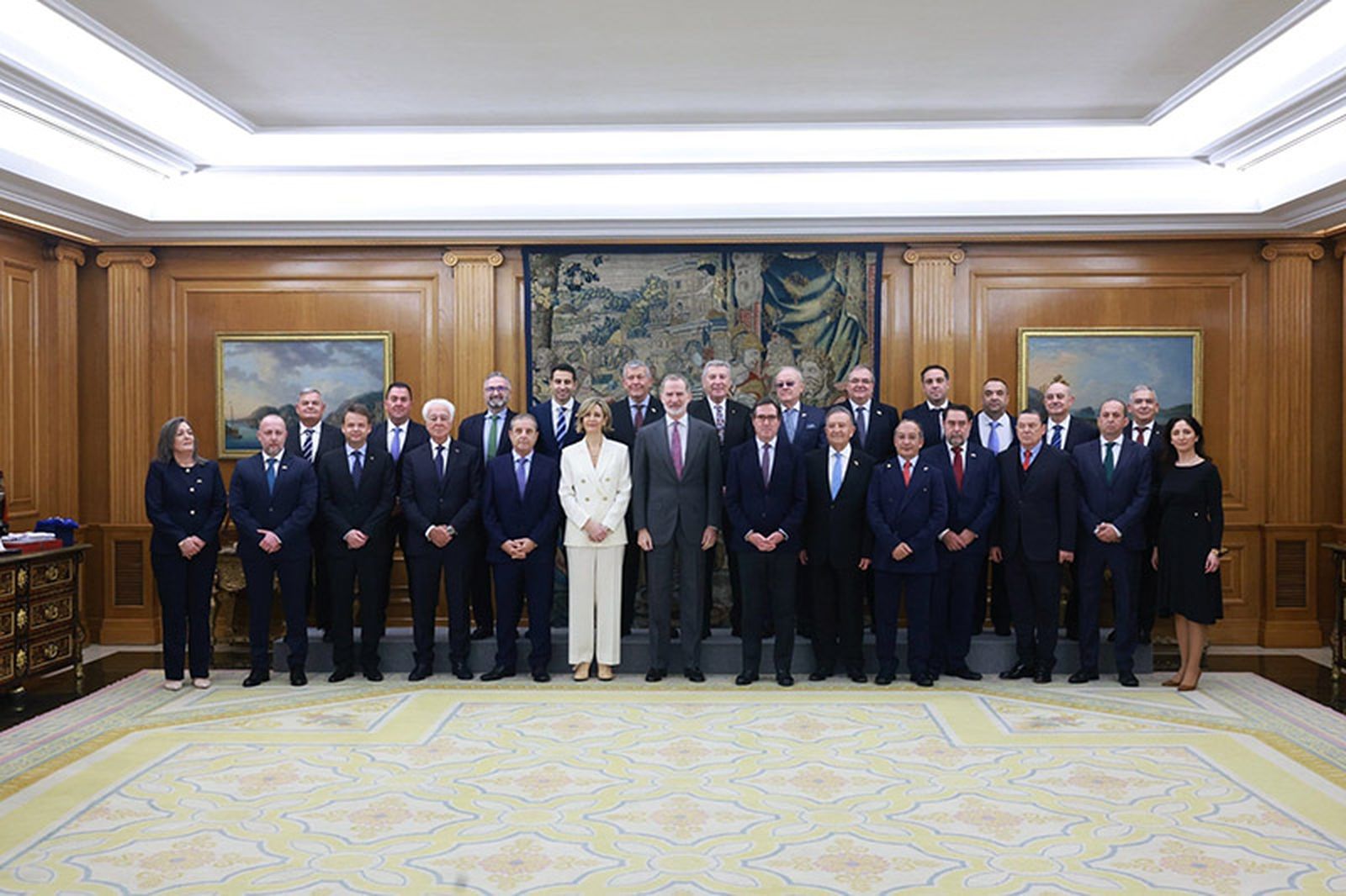 Foto de grupo tomada durante la audiencia/FOTO CEDIDA