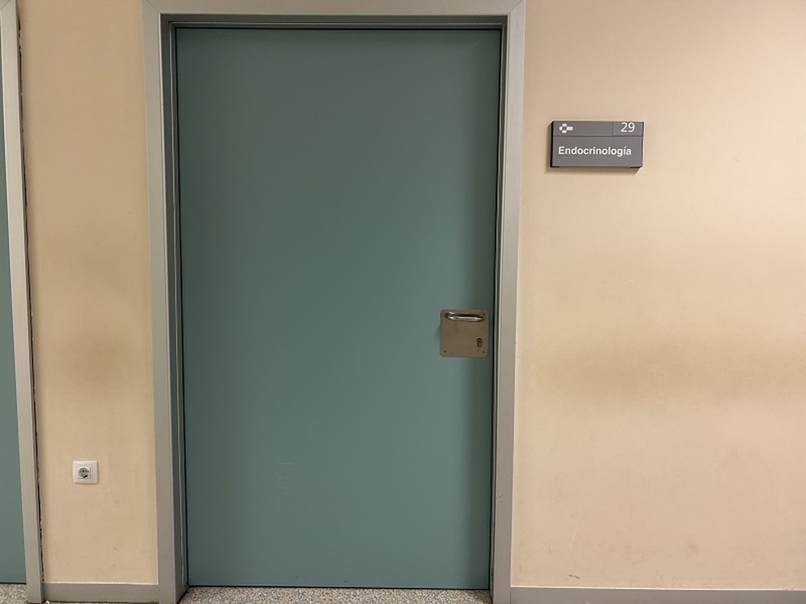 Consulta 29 de Endocrinología del Hospital Universitario de Ceuta / FOTO E.P