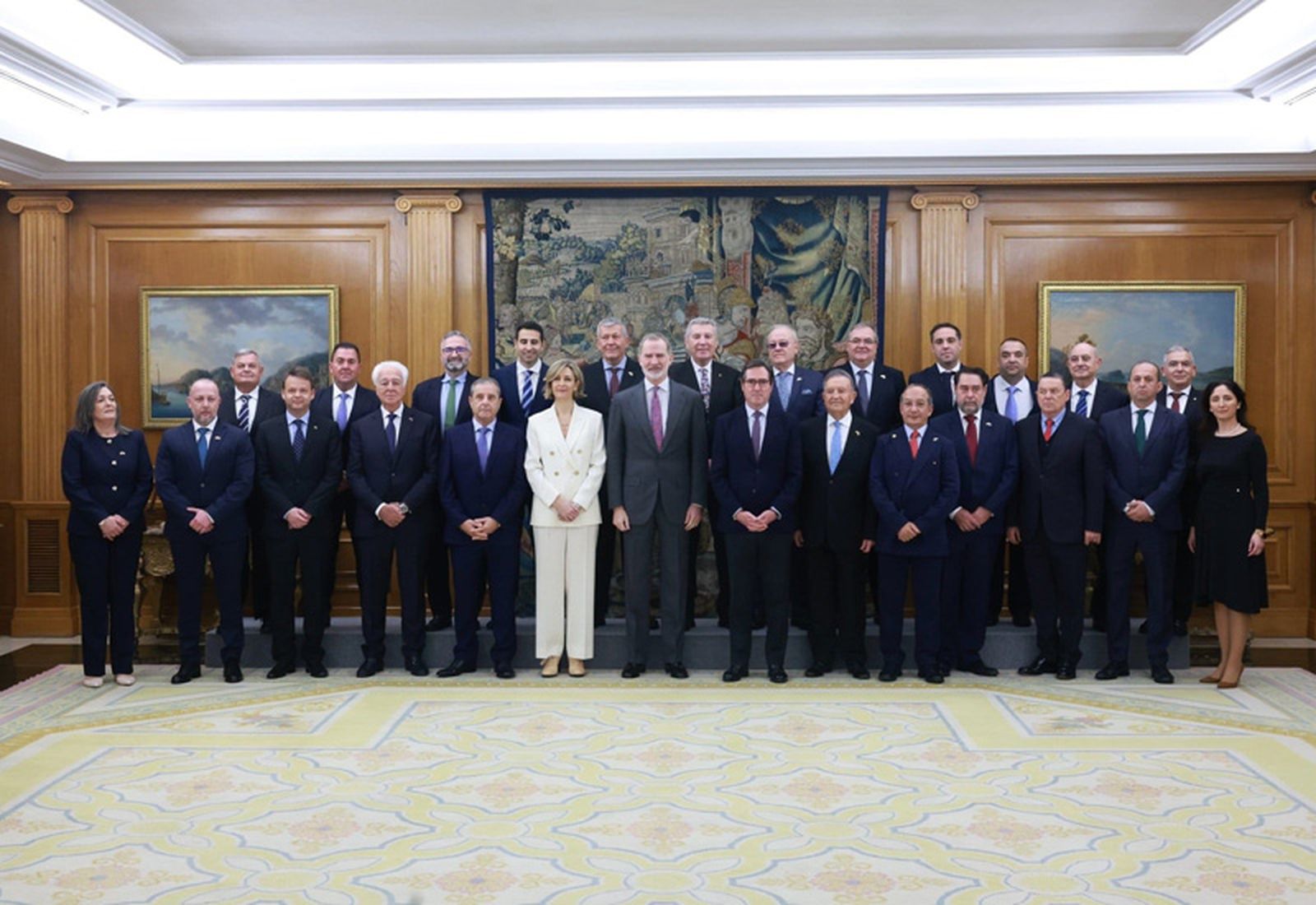 Los empresarios de Ceuta y Melilla, durante su encuentro con el rey el pasado 6 de marzo. / FOTO CEDIDA