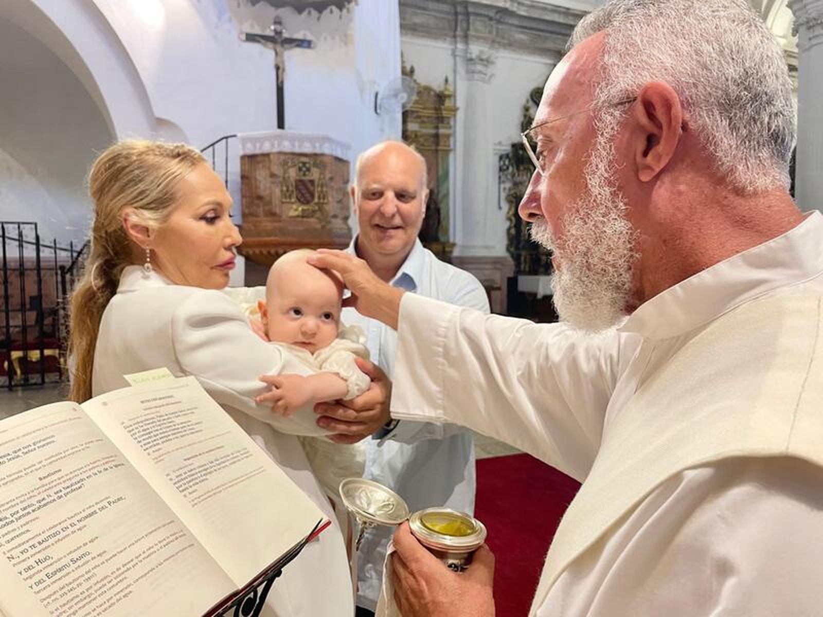 5906_bautizo-pelayo-alexander-12