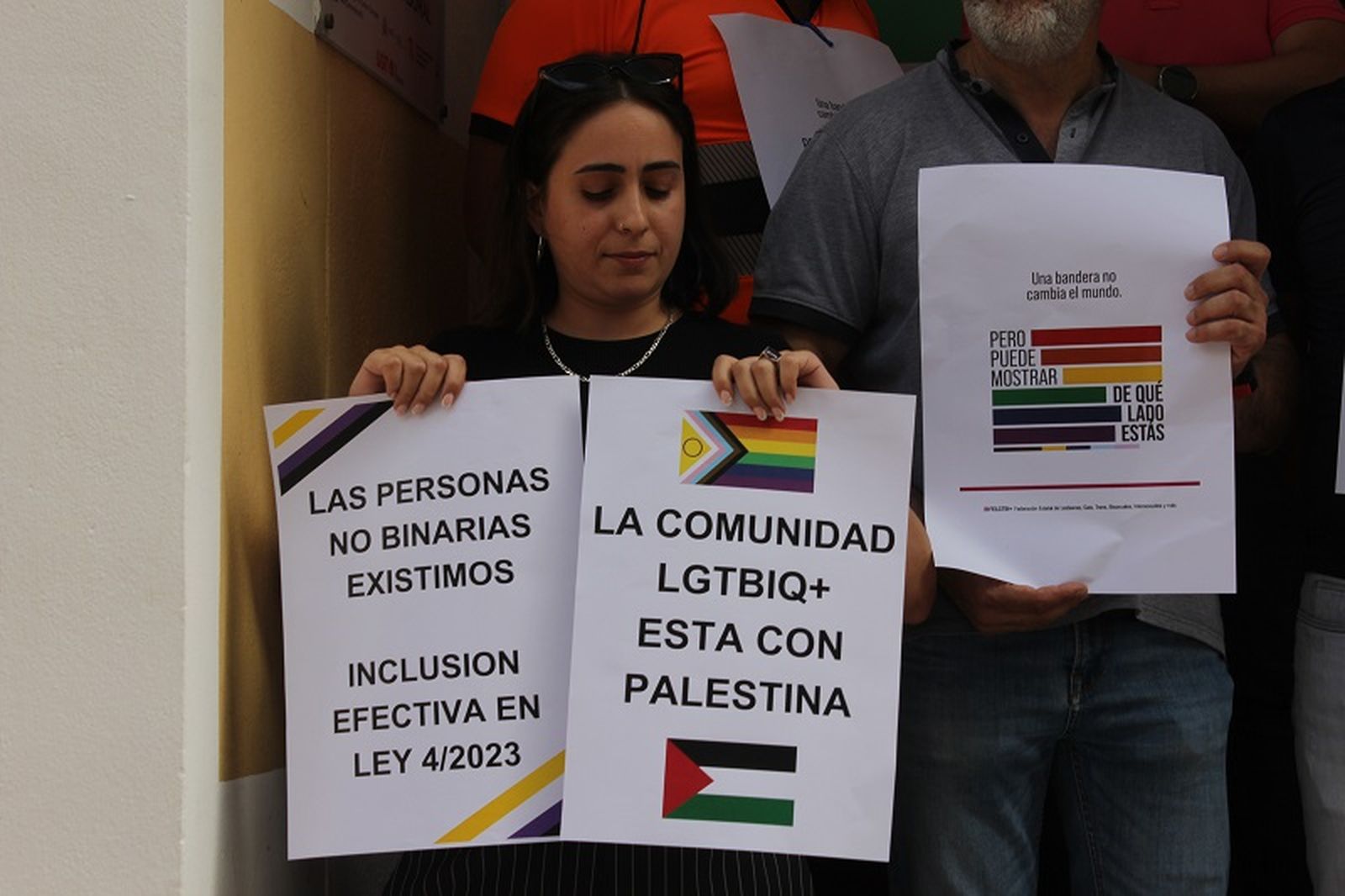 La Secretaría de las Mujeres de CCOO se manifiesta por el Orgullo: “¡Al trabajo sin armarios!”. / FOTO S.C.