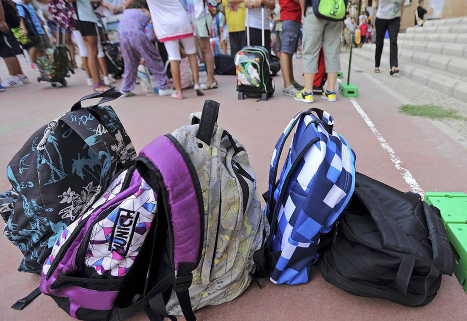 82_pueden-colegios-o-padres-publicar-fotos-de-actividades-de-sus-hijos-en-la-red